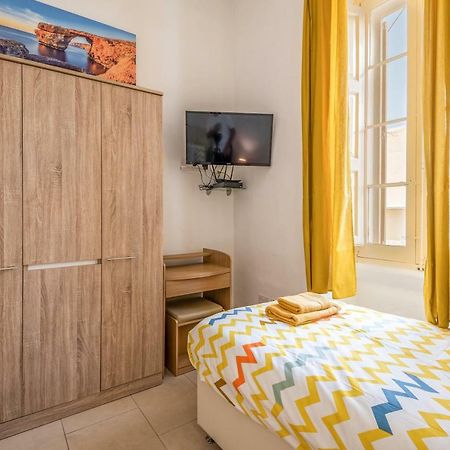 Traditional Maltese Townhouse Hotel สลีมา ภายนอก รูปภาพ