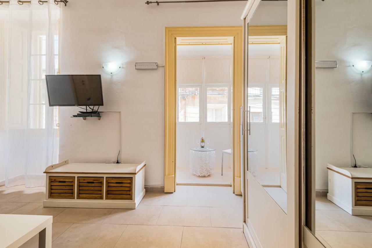 Traditional Maltese Townhouse Hotel สลีมา ภายนอก รูปภาพ
